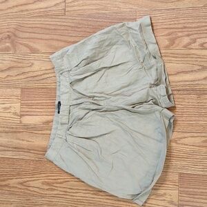 Autograph cuffed pleated 100% linen khaki shorts high rise 6" inseam size 14